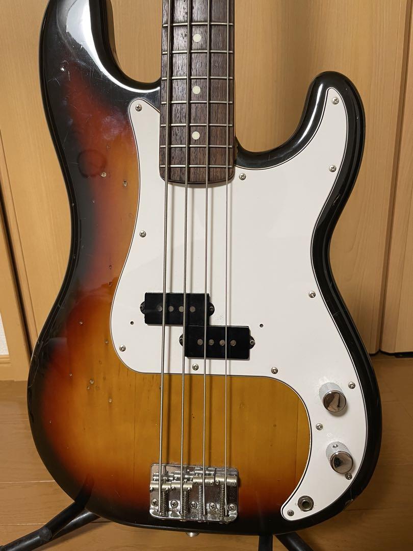 ベース Fender Japan PB-62