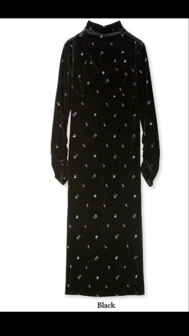 LILY BROWN エンブロイダリーフラワーベロアワンピース ブラックドレス LILY BROWN エンブロイダリーフラワーベロアワンピース ブラックドレス