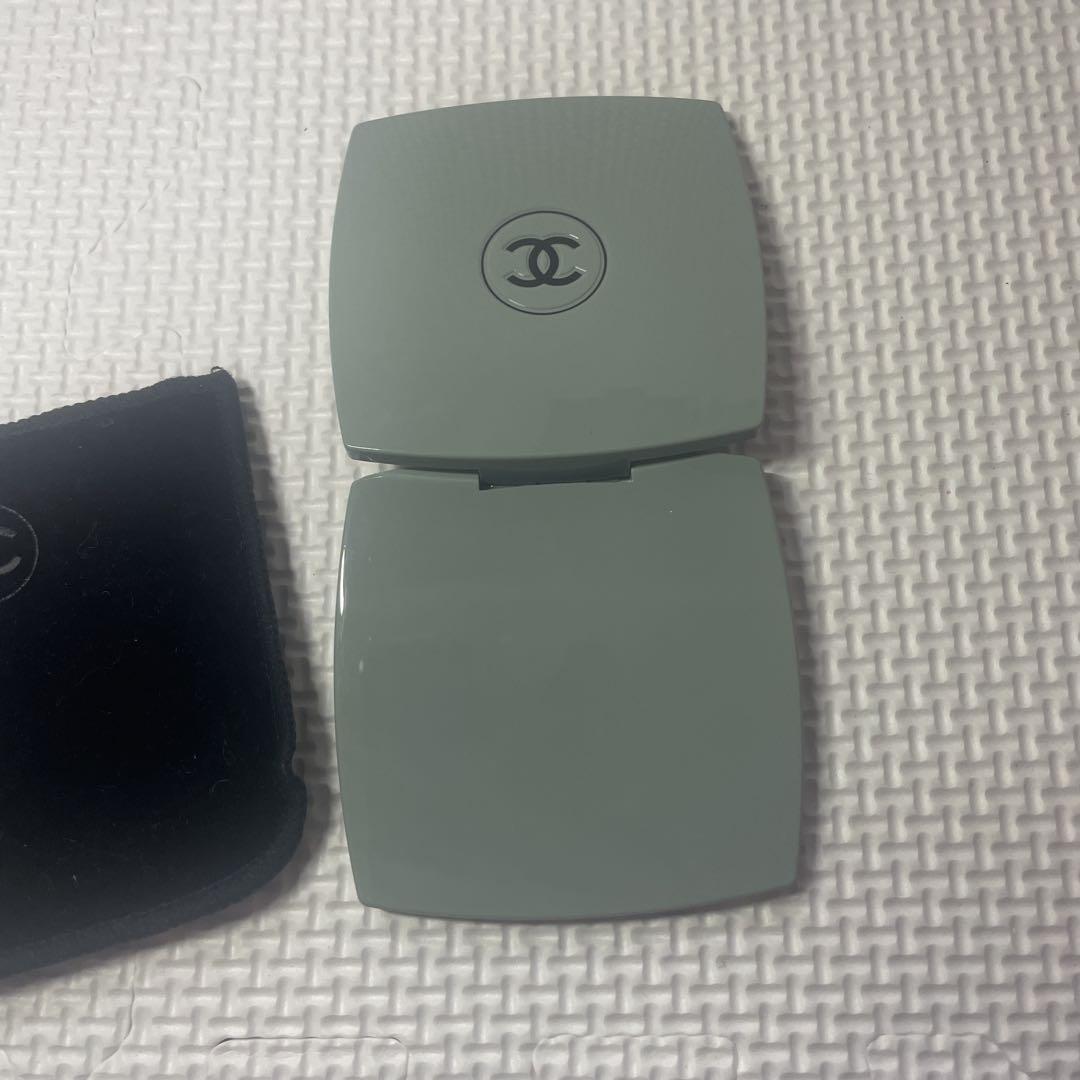 未使用 CHANEL　ミロワール ドゥーブル ファセット131 コンパクトミラー