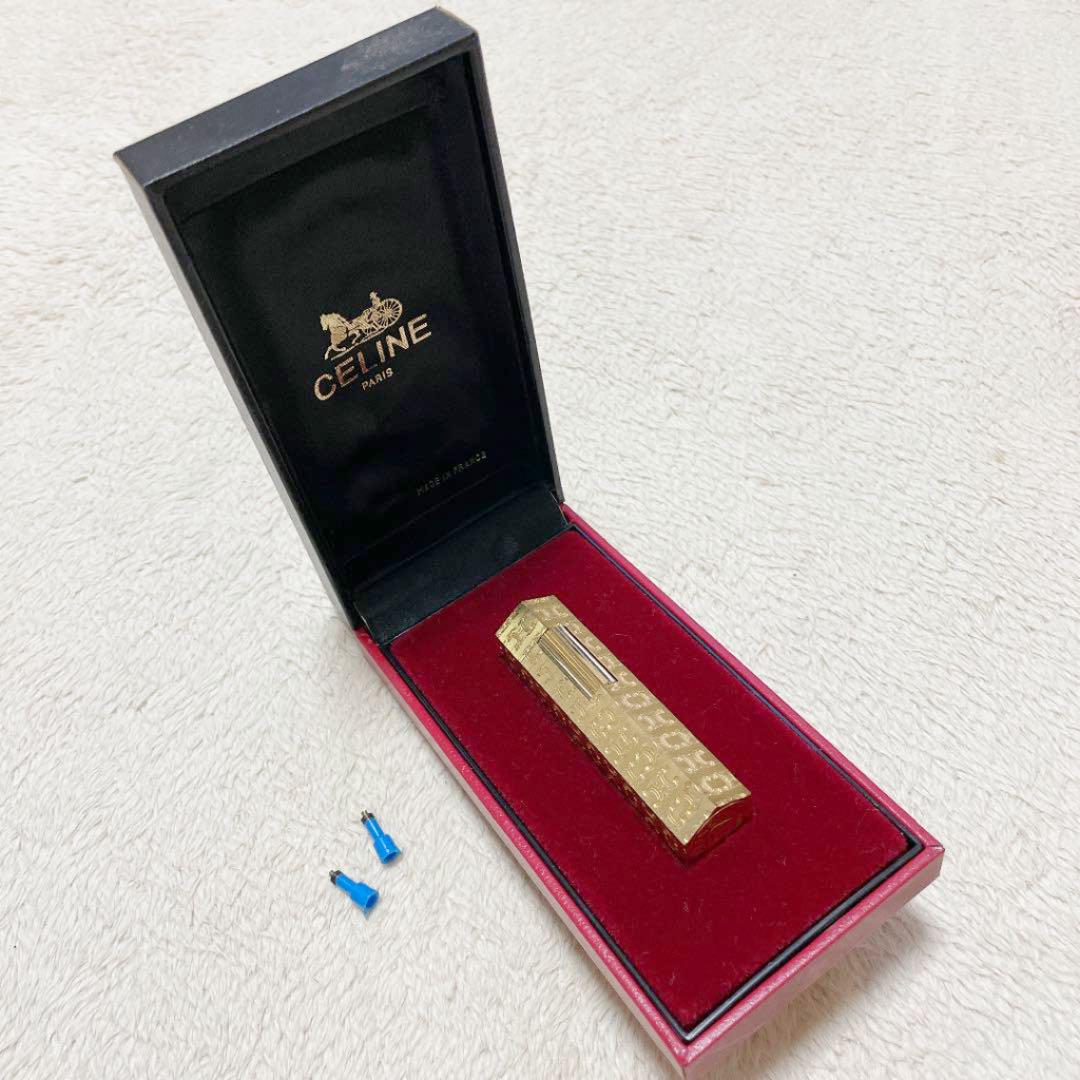 【即発送可能】 ヴィンテージ ライター トリオンフ セリーヌ CELINE タバコグッズ 【即発送可能】 ヴィンテージ ライター トリオンフ セリーヌ CELINE タバコグッズ