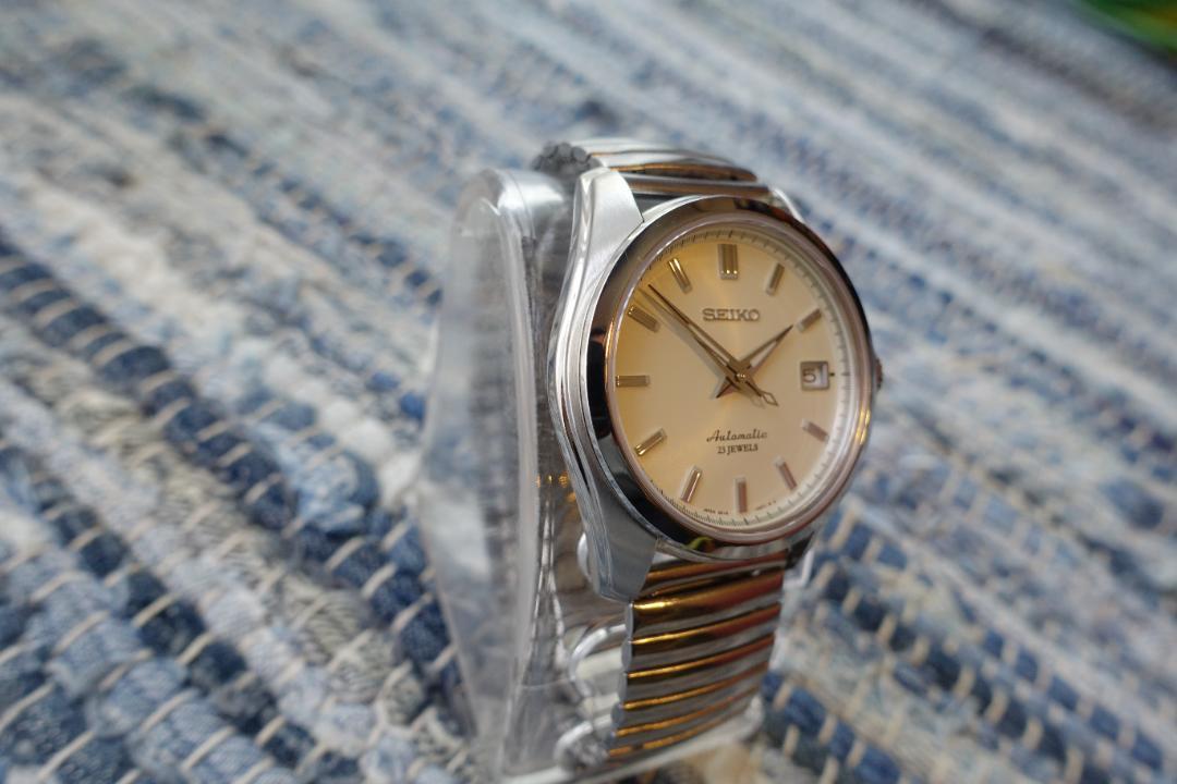 B*e様 K*h様 SEIKO 自動巻き腕時計 SARB035