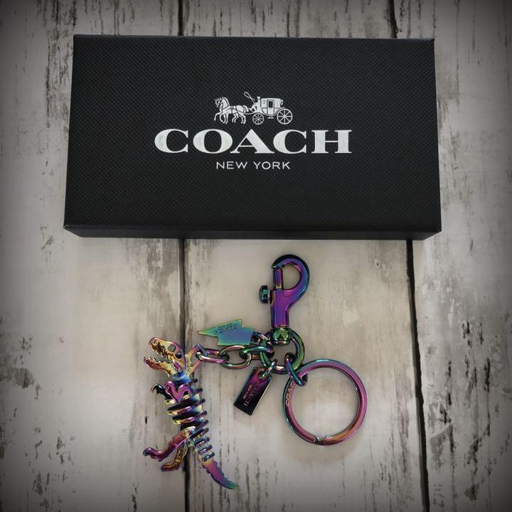 見事な COACH 恐竜 レインボー メタル バッグチャーム ①レキシー キーホルダー