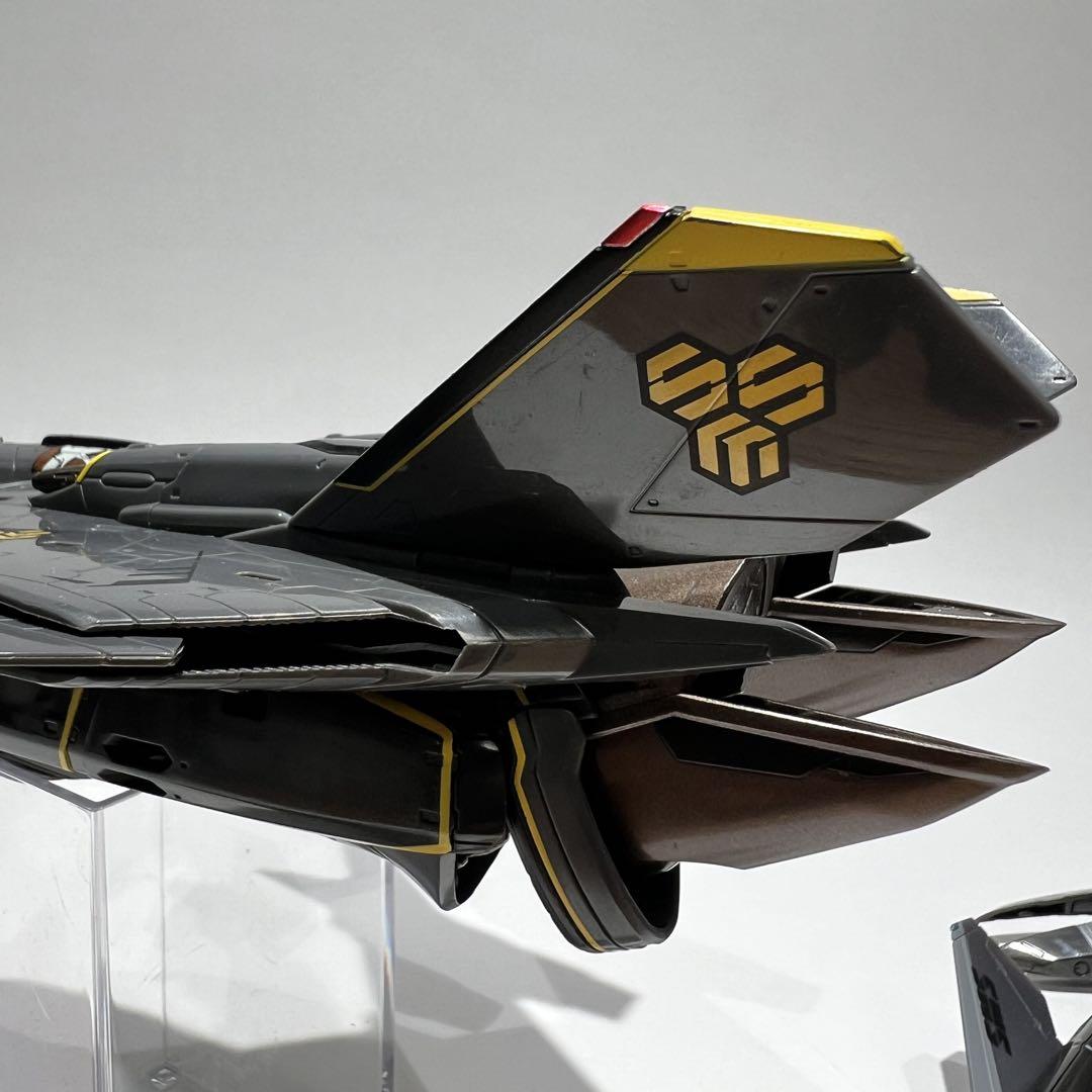 希少／バンダイ製YF29デュランダルバルキリーオズマ機 スーパーパーツセット