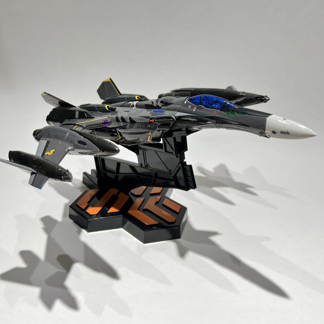 希少／バンダイ製YF29デュランダルバルキリーオズマ機 スーパーパーツセット