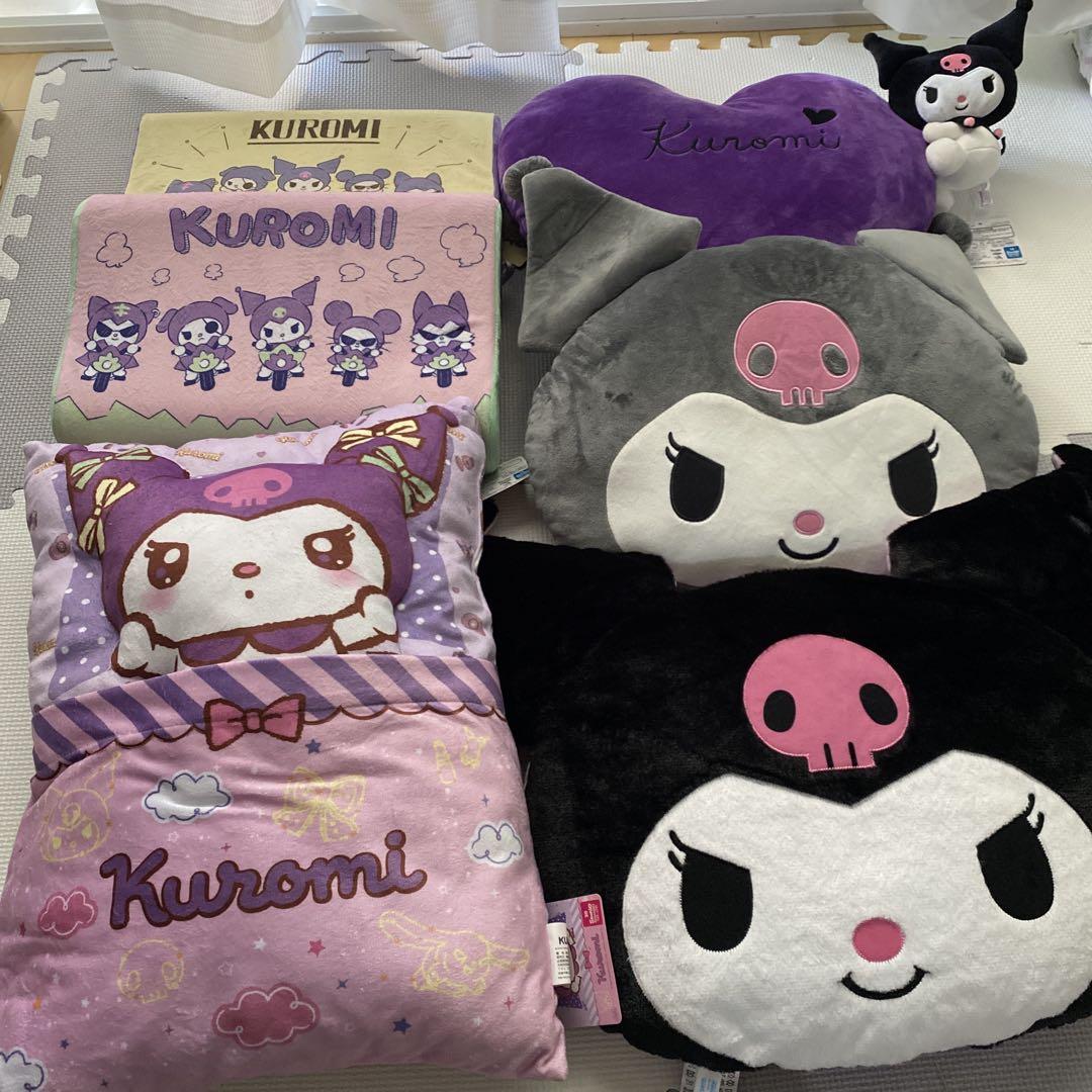 Kuromi クッション・抱き枕セット　ブランケット