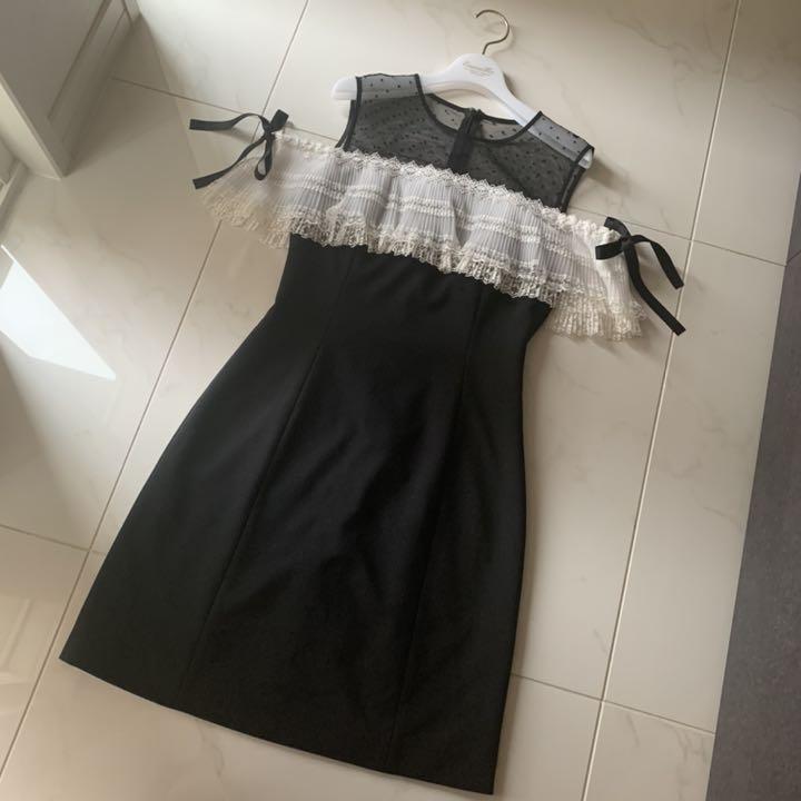 豊富な人気SALE emiriawiz リボン ワンピース ドレス c3DPb-m70384883815 入手困難 プリーツ レース お得再入荷