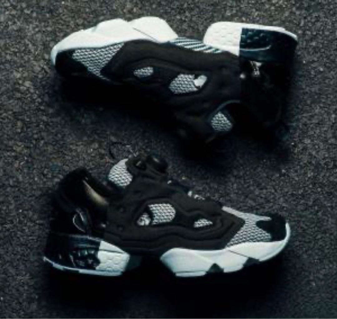 【入手困難品】Reebok インスタポンプフューリー BLVCK SCVLE