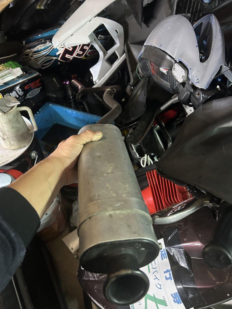 HONDA NSF100 マフラー