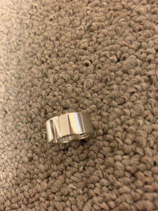 【カテゴリー】 GUCCI シルバーリング 7号 4xmgh-m70394892212 のみの