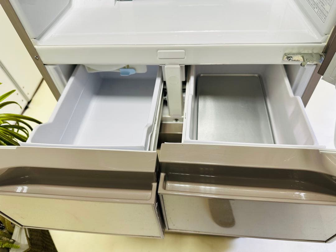 日立 冷蔵庫 R-S4200F(XN) 401L 真空チルド2016年製 - メルカリ
