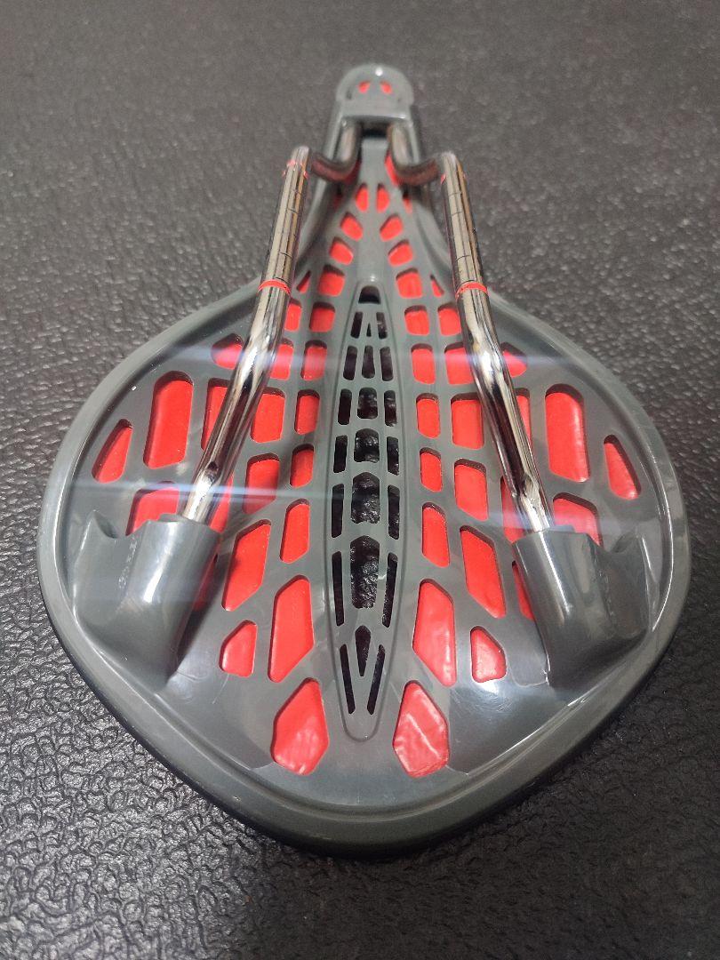 TIOGA UnderCover Stratum タイオガ サドル