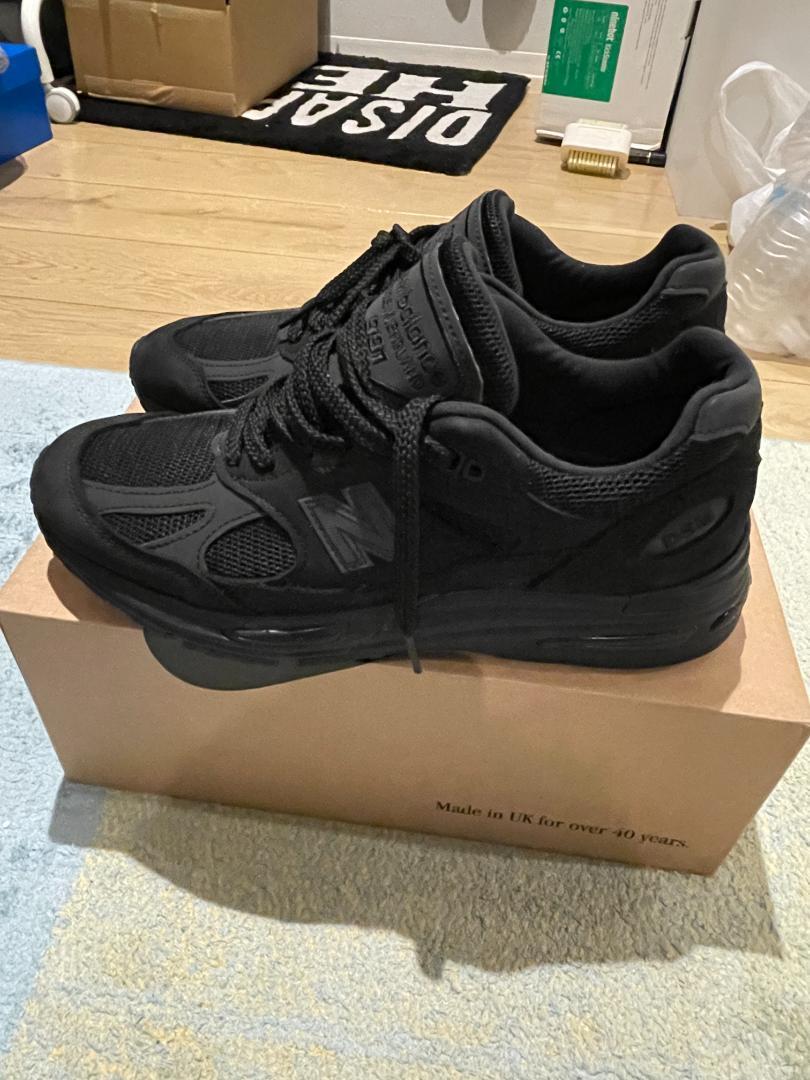 Dover Street Market × New Balance 991v2