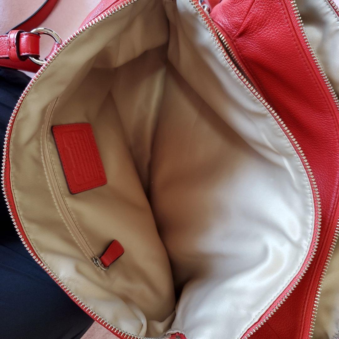 【美品】COACH レザートートーバッグ ショルダーストラップ付レッド オレンジ 美品】COACH レザートートーバッグ ショルダーストラップ付