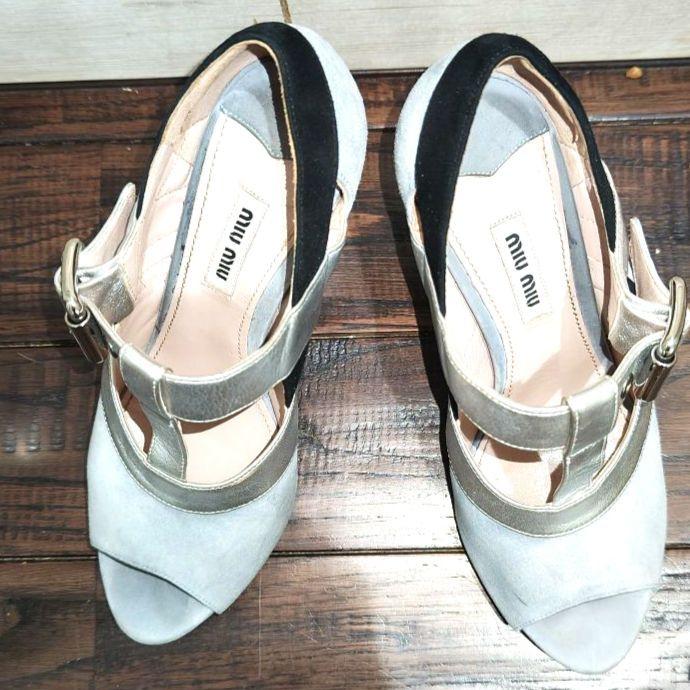 寄付　miu　ミュウミュウ　ヒール ブラック　シルバー　スエード　レザー　24 寄付 miu ミュウミュウ ヒール ブラック シルバー スエード