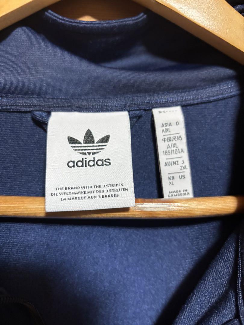 adidas トラックジャケット