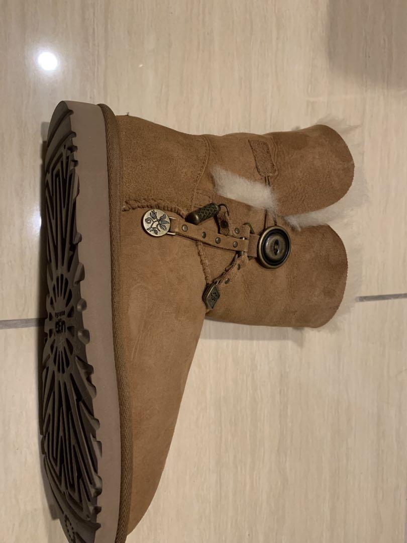 UGG W AZALEA ムートンブーツ 6