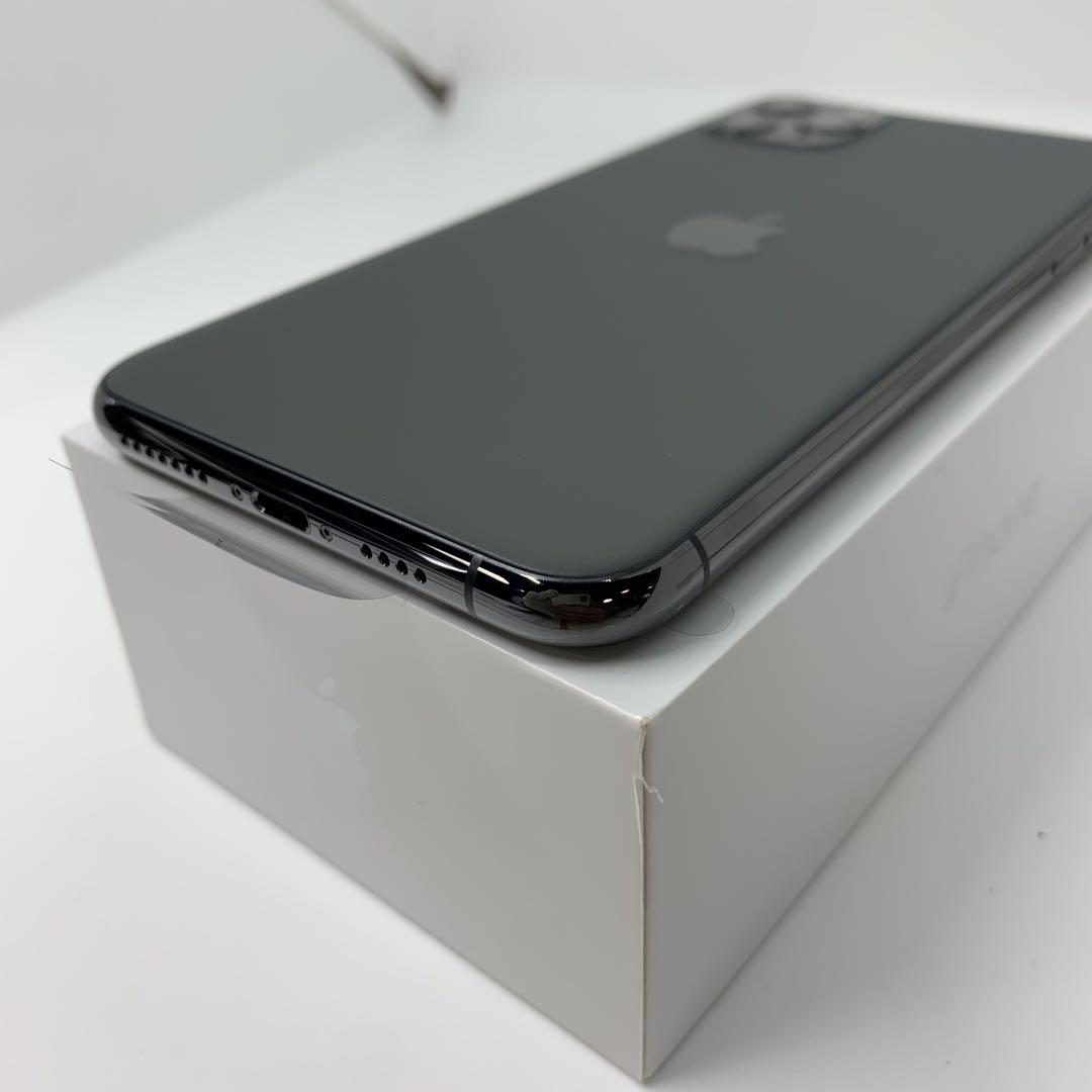 未使用　iPhone 11 Pro Max 256 GB SIMフリー　本体