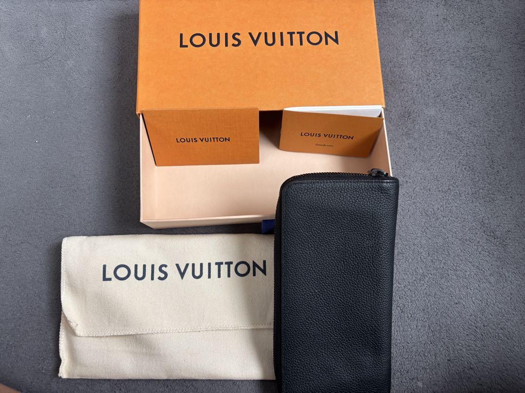 LOUIS VUITTON ブラック長財布