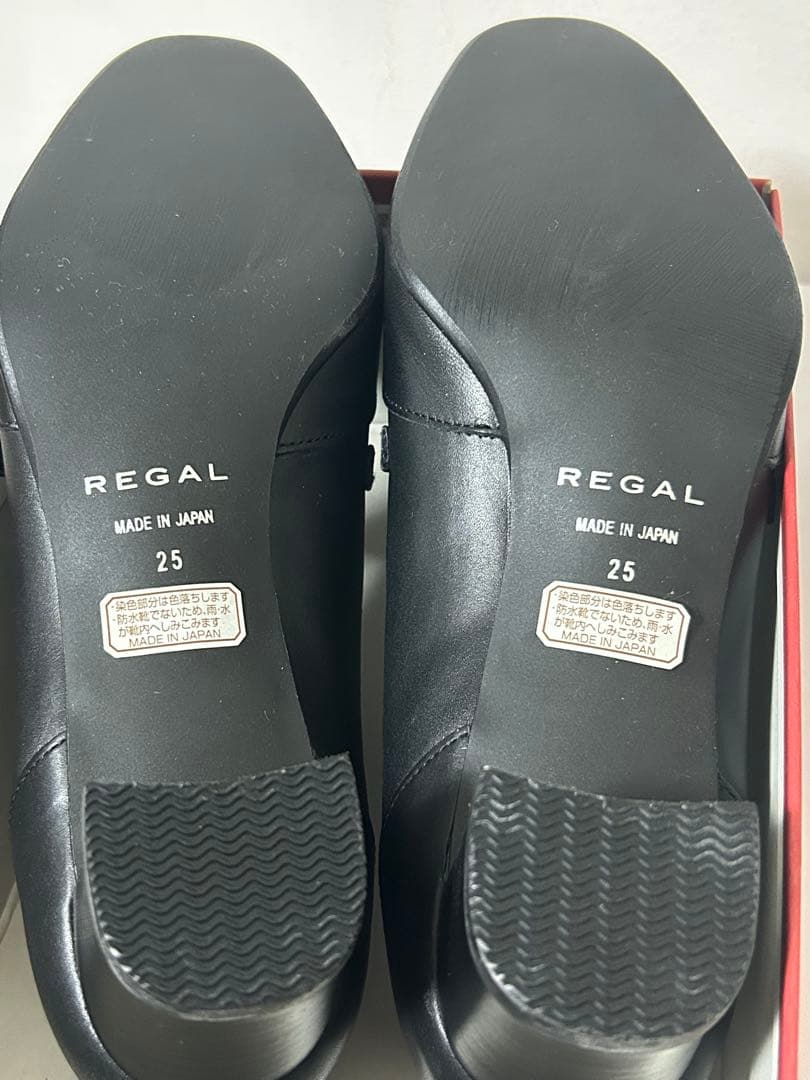 【エレガントデザイン】REGAL ブラック ローファー ヒール 25cm