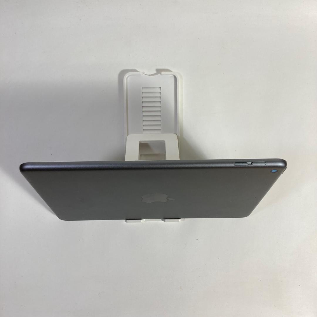 iPad mini 第5世代 海外版Wi-Fiモデル 64GB スペースグレイ