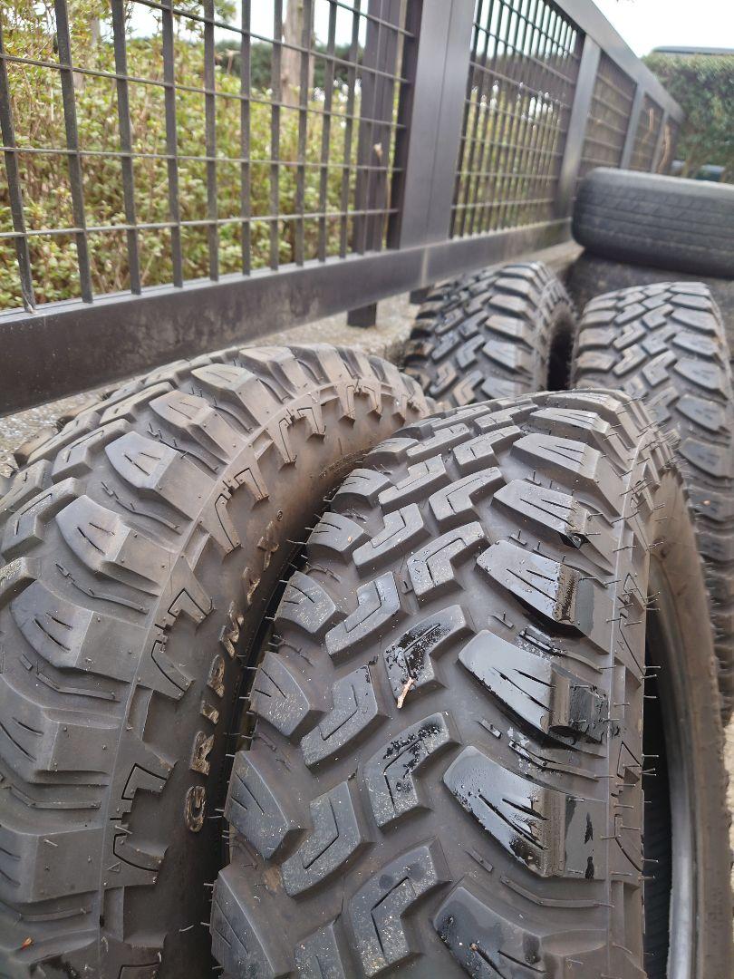 Ask　 GRIPMAX MUD RAGE MT 195/80R15