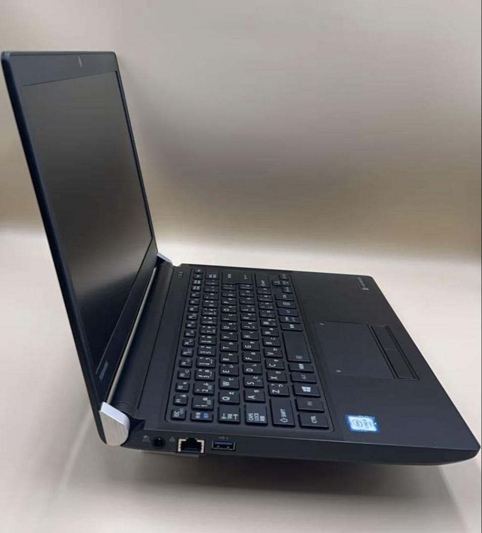 コさん専用。東芝 dynabook R73/B 13.3