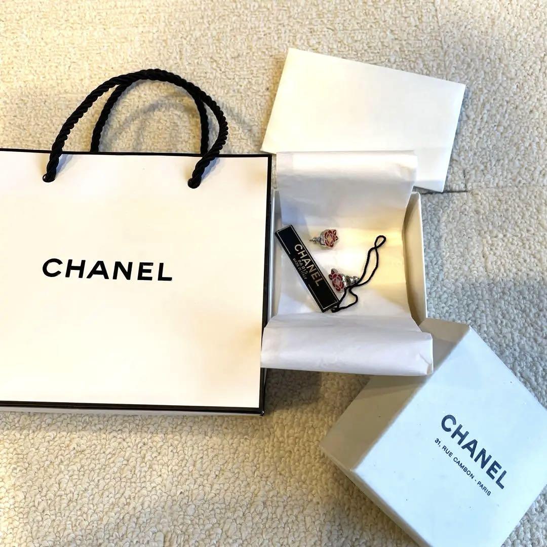 CHANEL カメリア　ココ　ピアス