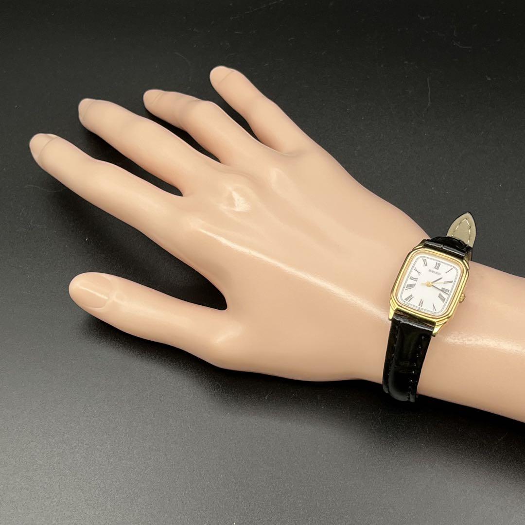 【稼動品】腕時計　SEIKO セイコー　新品電池　新品ベルト　ローマ数字