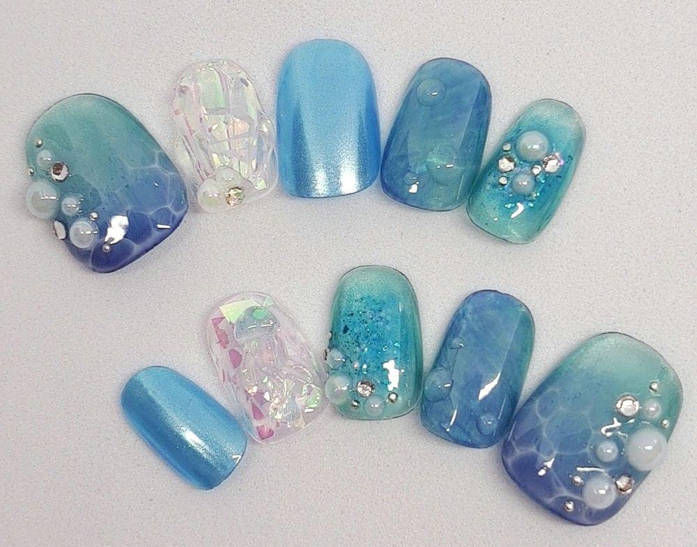 【海月】オーダーネイルチップ 海の海月ネイルチップ - メルカリ