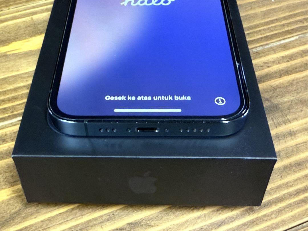 Apple iPhone12pro 本体 パシフィックブルー