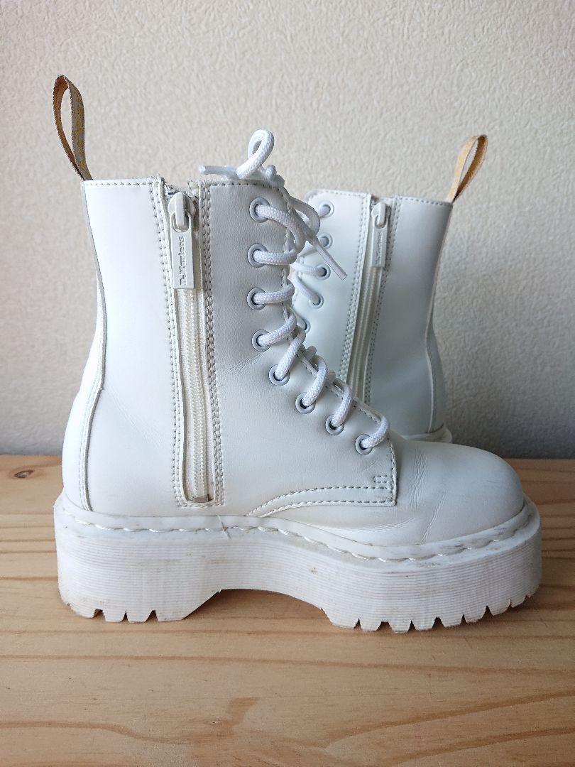 Dr.Martens