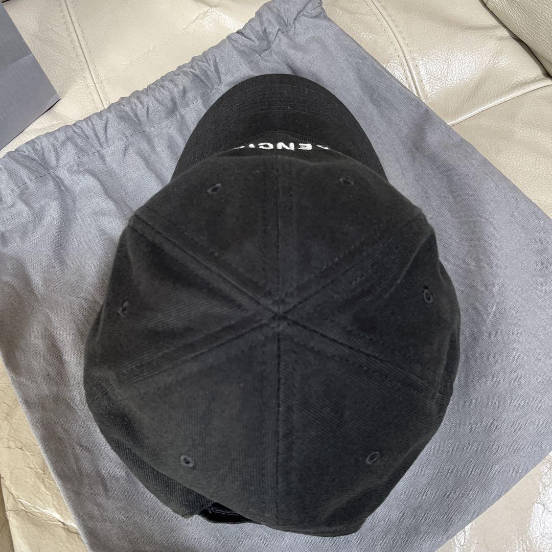 美品☆BALENCIAGA ベースボールキャップ