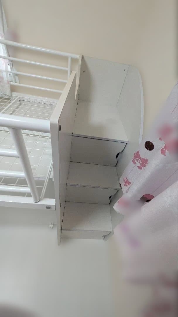 ホワイト子ども用ベッド 引き出し付き傷や汚れあり