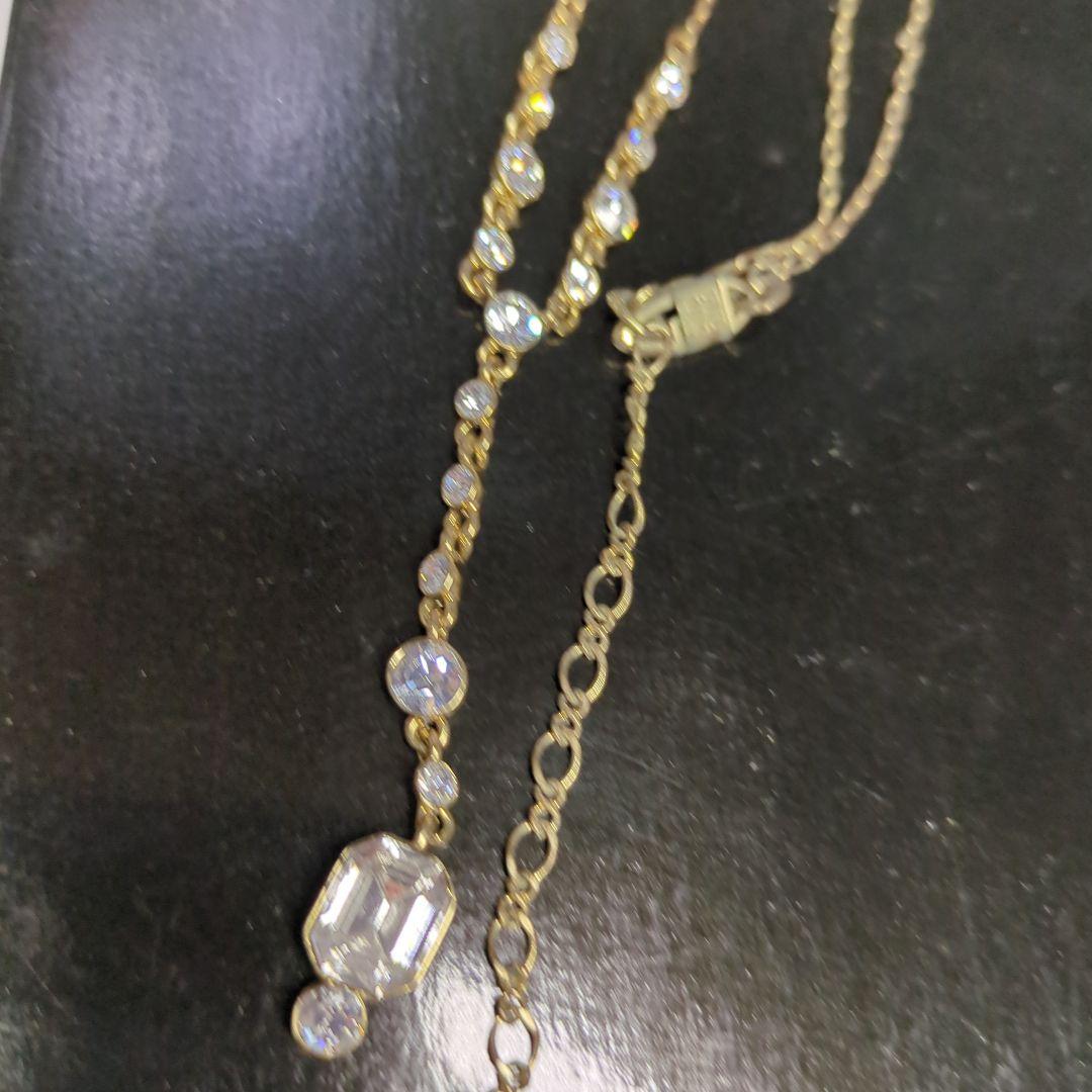 ジバンシィ GIVENCHY　ネックレス　ロゴ有