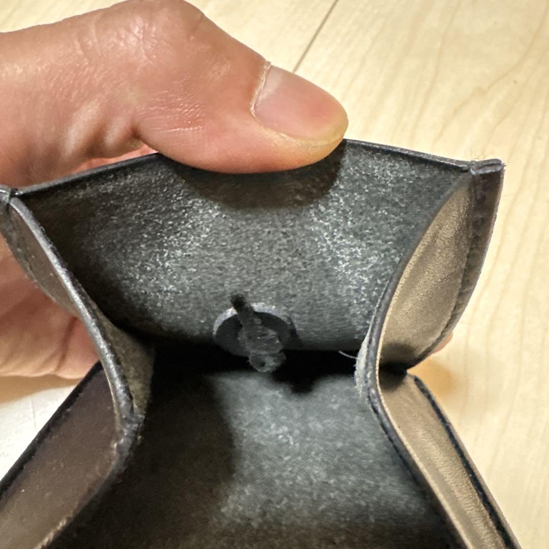 Y*も様 ゴローズ二つ折り財布