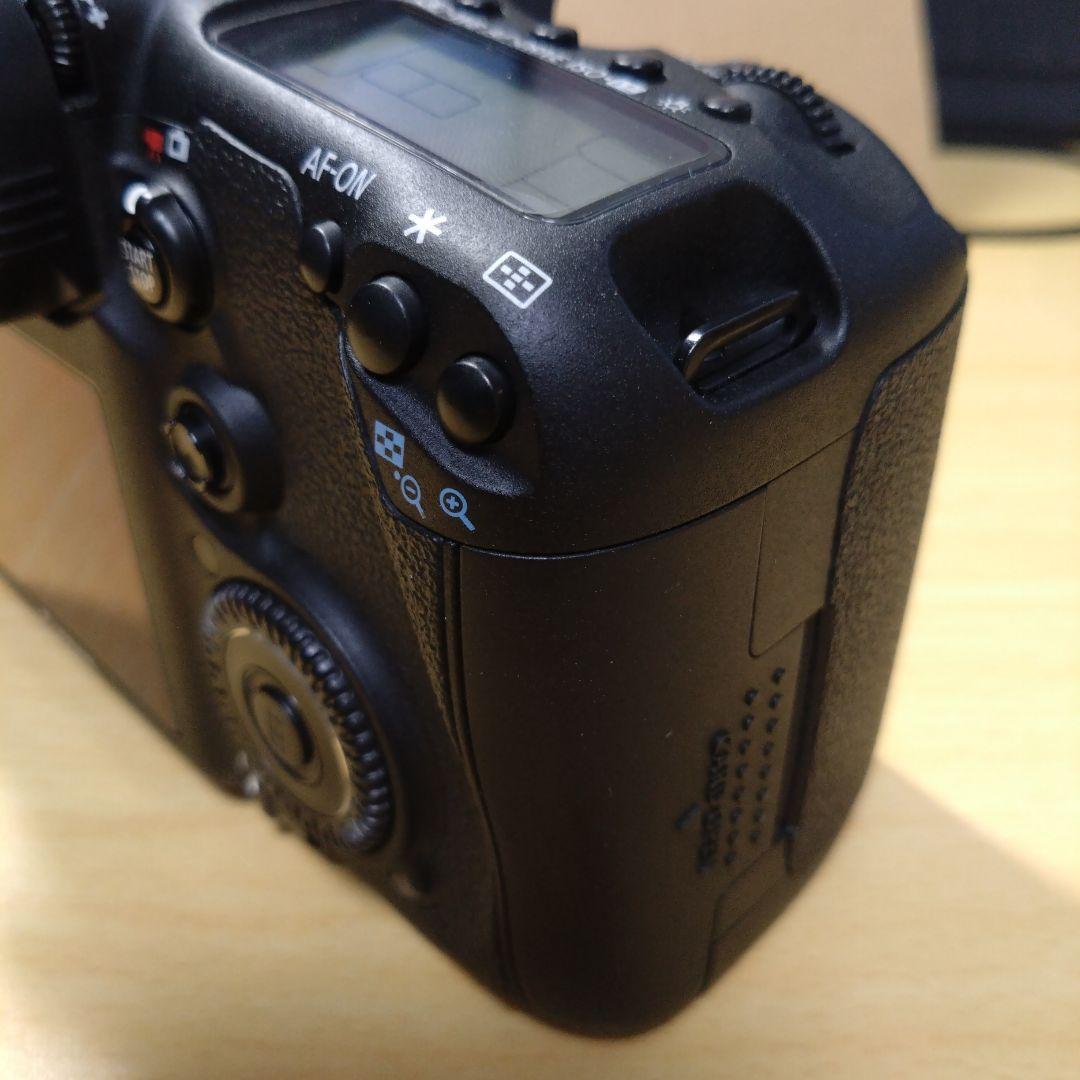 【美品】EOS 7D + EF-S 18-55mm F4-5.6 IS STM