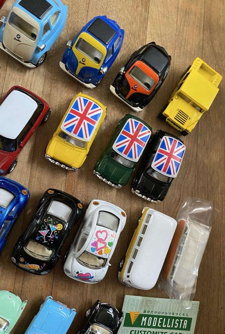 ミニカー 缶バッジ 色々 26個 まとめ売り