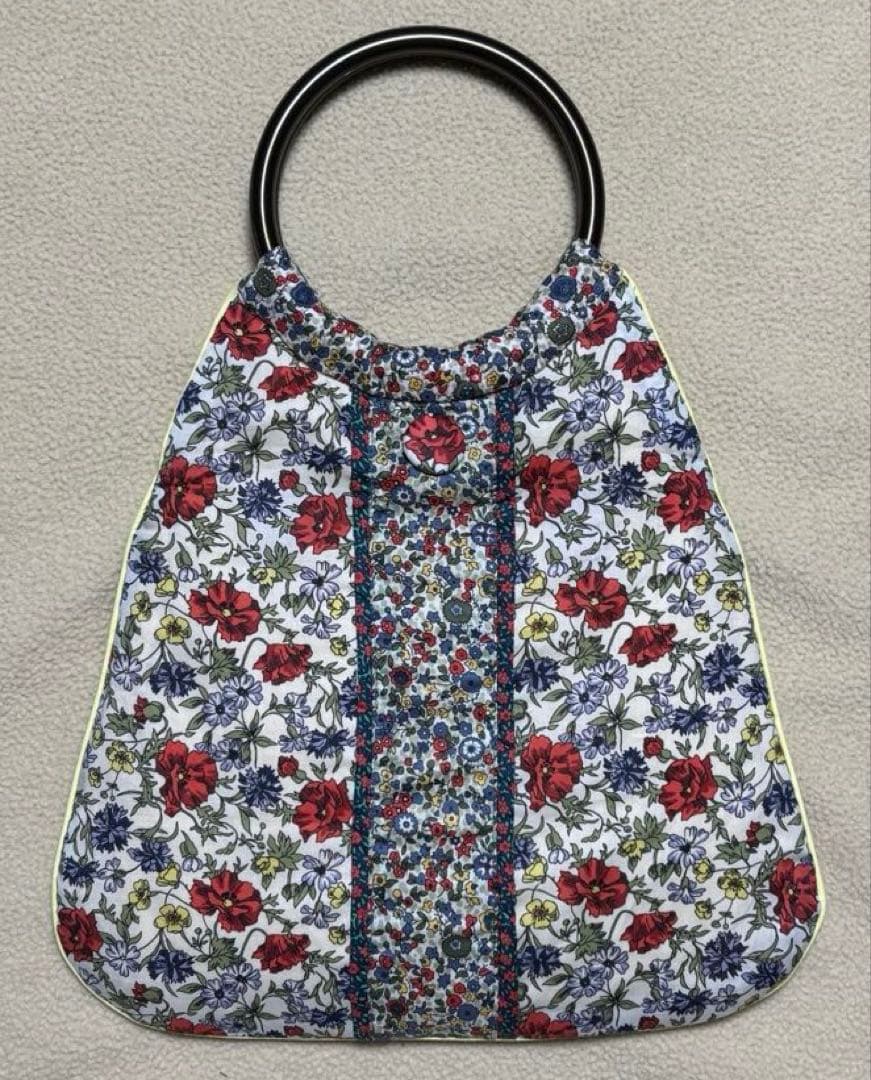 注意:予約品:丸い持ち手のペタンコバッグ ＊バレリーヌ＊