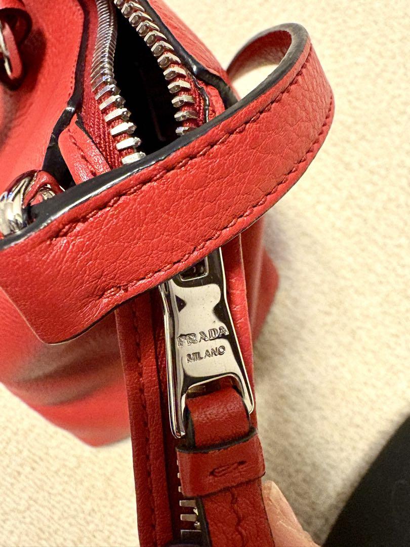 PRADA VITELLO PHENIX 極美品