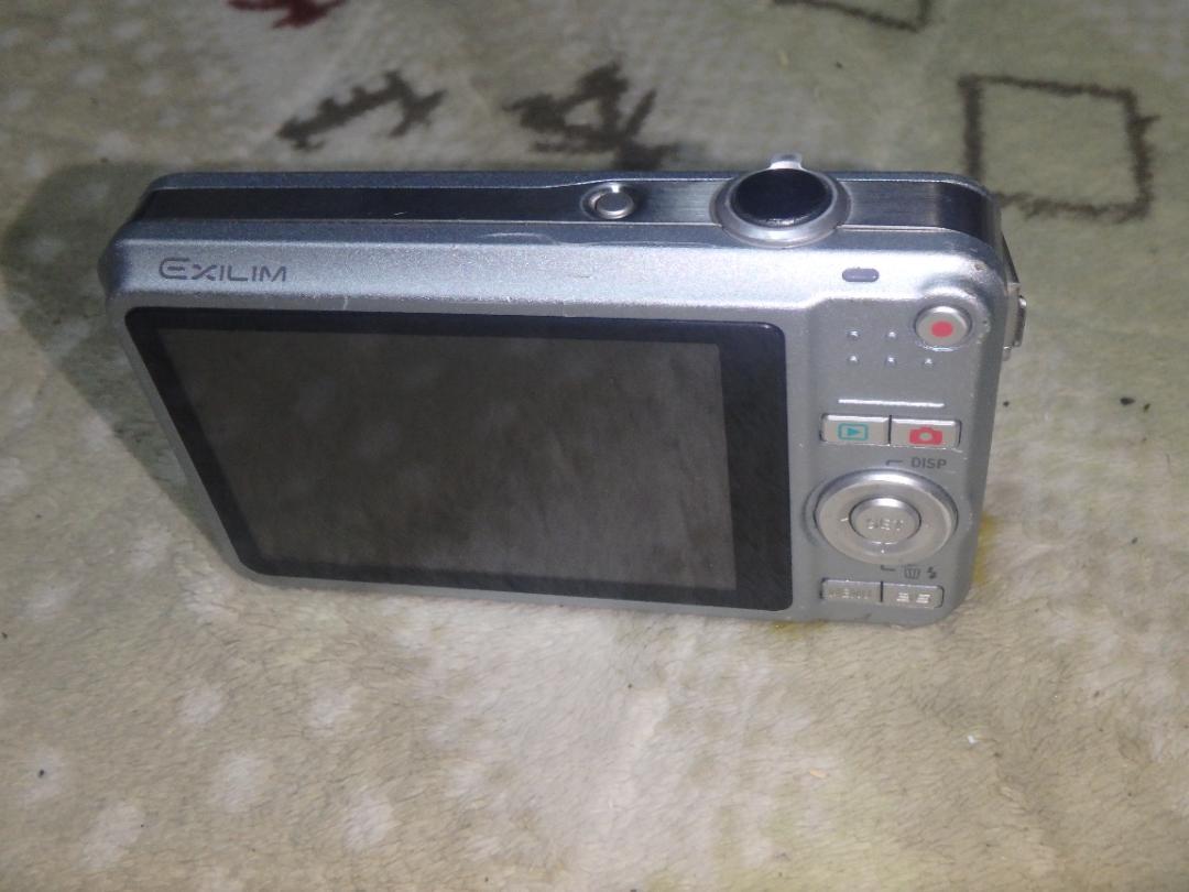 CASIO EX-Z80 EXILIM デジタルカメラ