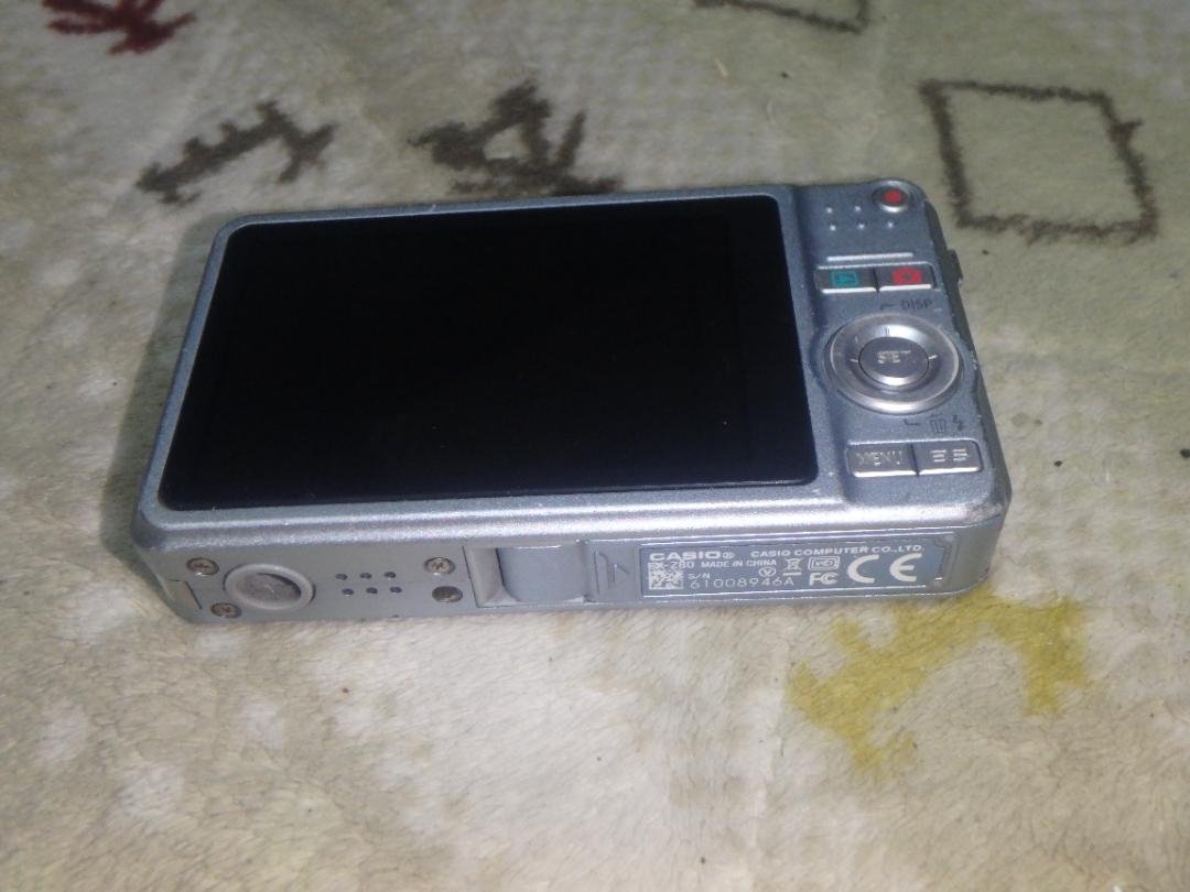 CASIO EX-Z80 EXILIM デジタルカメラ
