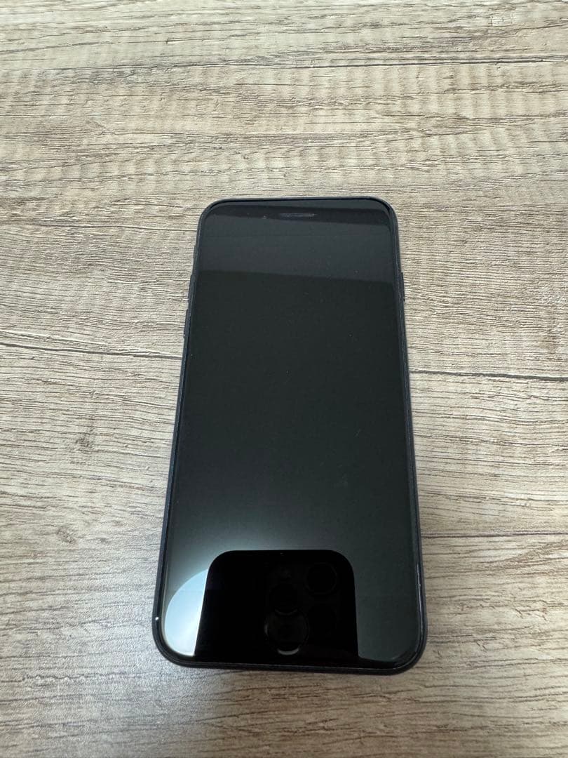 Apple iPhone SE (第3世代) ブラック 本体 美品