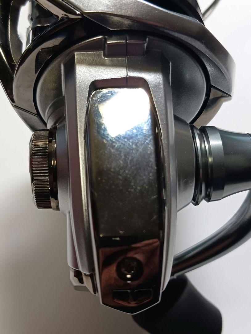 美品 ほぼ新品 シマノ 15ストラディック 2500S