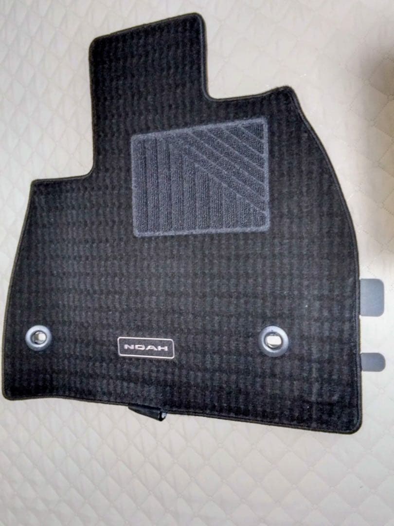 【新品未使用】TOYOTA純正品フロアシート