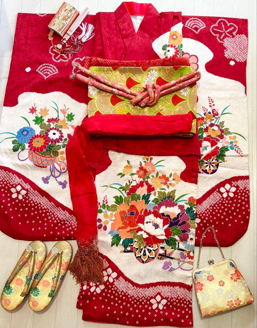 七五三 7歳 正絹 絞り 着物 フルセット 赤目立った傷や汚れなし