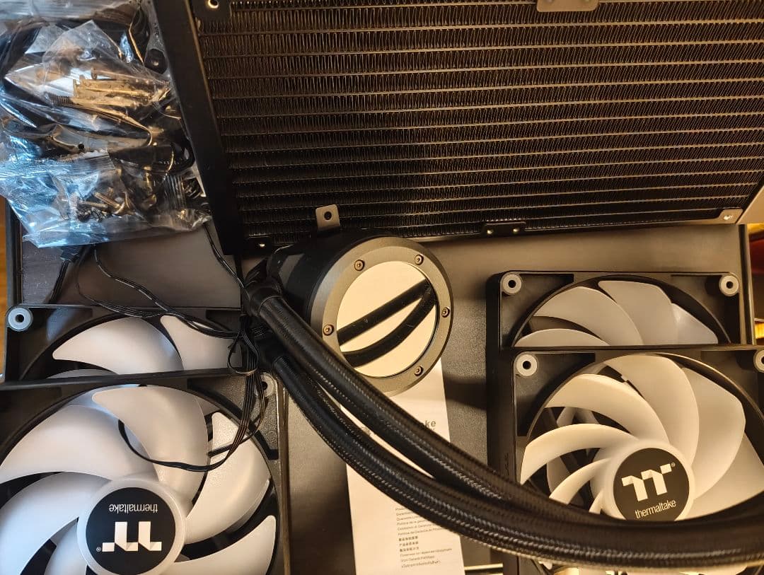 TH280 V2 ARGB Sync AIO リバースファンセット TH280 V2 ARGB Sync AIO リバースファンセット