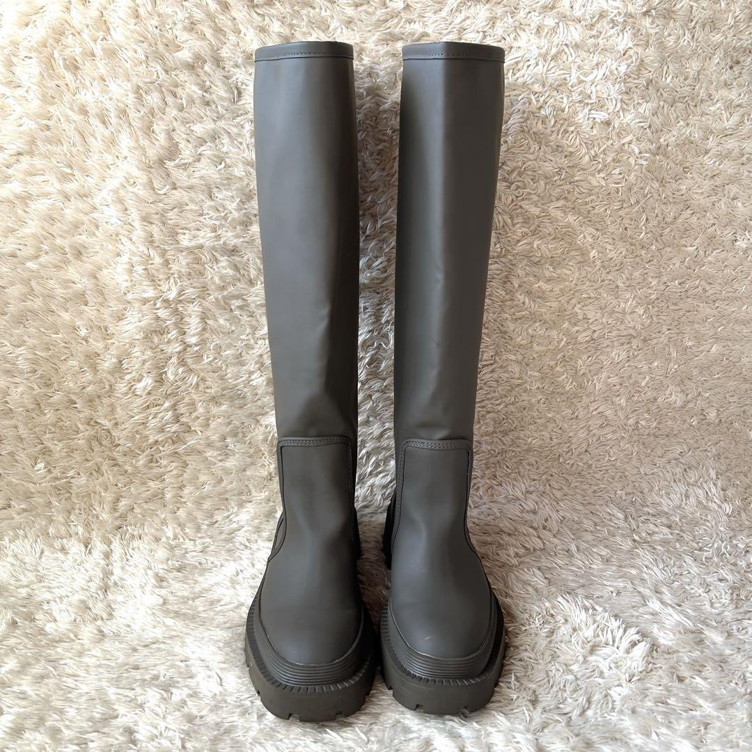 ⭐︎新品 ザラ ZARA ロングブーツ ラバーブーツ トラックソール
