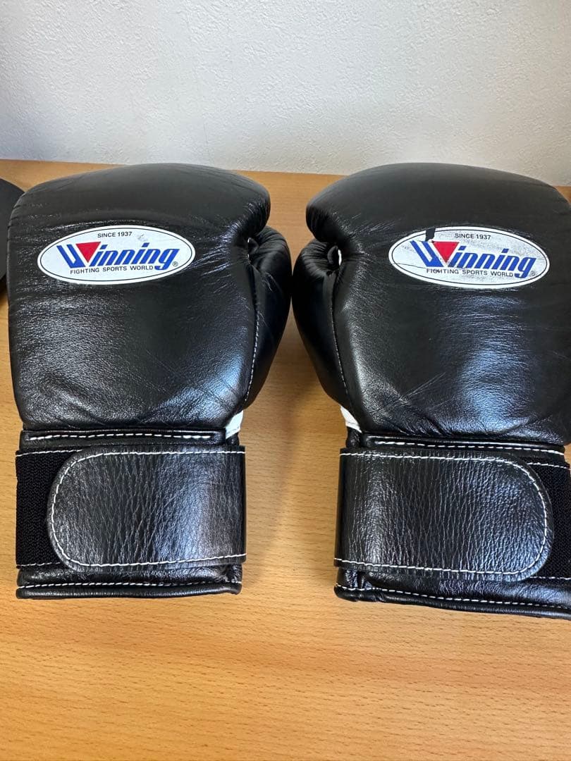 Winning ボクシンググローブ 8oz 黒 - メルカリ