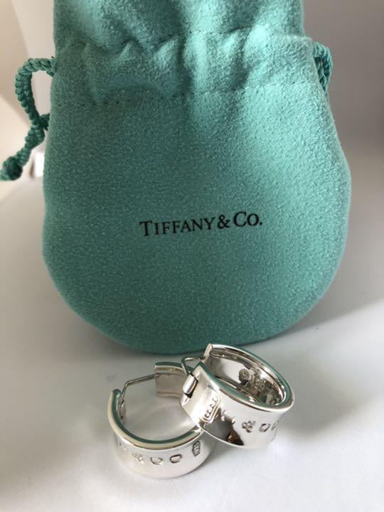TIFFANY&Co. ティファニー アトラス ワイド フープ ピアス
