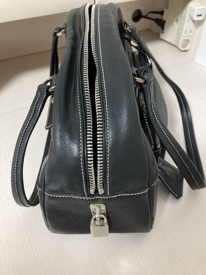 PRADA ブラック　バッグ